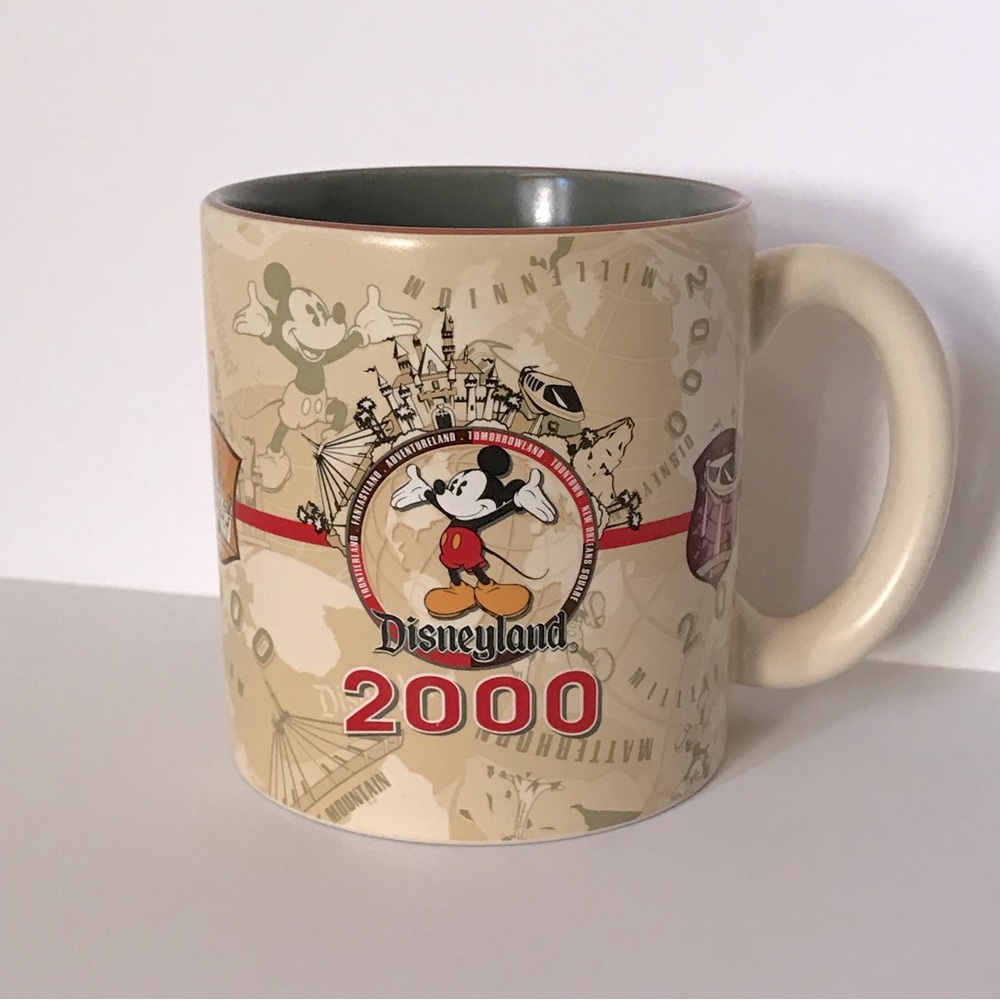 Disneyland Mickey Mouse 2000 Millennium Coffee Tea Soup Mug 16oz Ceramic